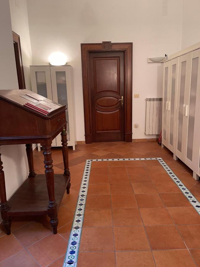 Casa Flores Napels Buitenkant foto